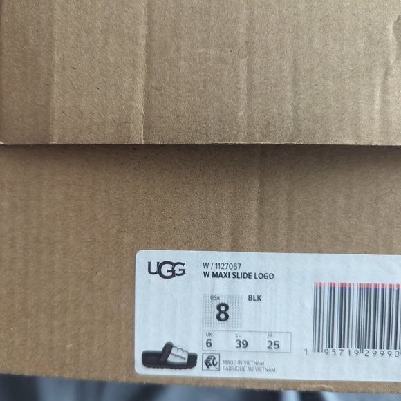 UGG PLATFORMS - Picture 4 of 5